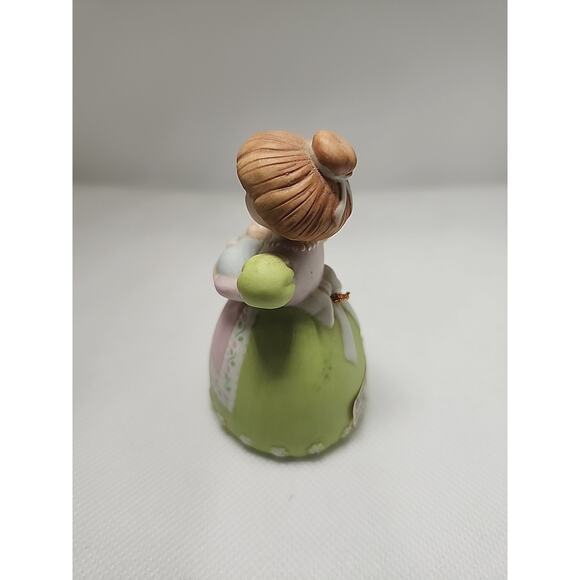 Avon PORCELAIN BELL A Mother's Love 1988 MOTHERS DAY - Picture 2 of 6